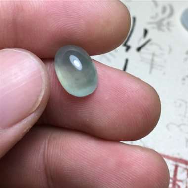 冰种底色旦面 料子细腻 水润饱满 完美起光 冰种底色旦面 料子细腻 水润饱满 完美起光