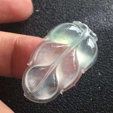 高冰飘花翡翠挂件 冰爽干净 水润通透