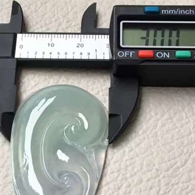 缅甸翡翠冰种如意