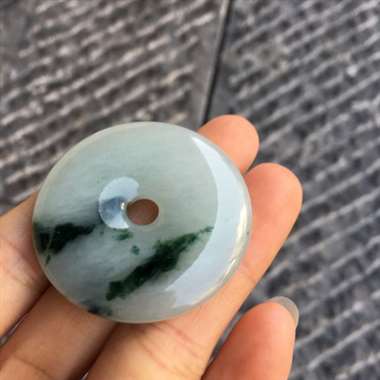 天然翡翠A货糯种飘花平安扣挂件有点棉线