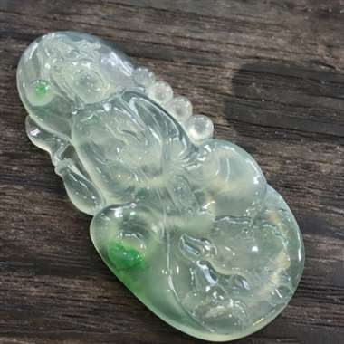 高冰文殊菩萨，完美起光色阳，冰清玉洁，细腻纯净，面相好，性价比高，推荐，尺寸58.2*28.0*5.