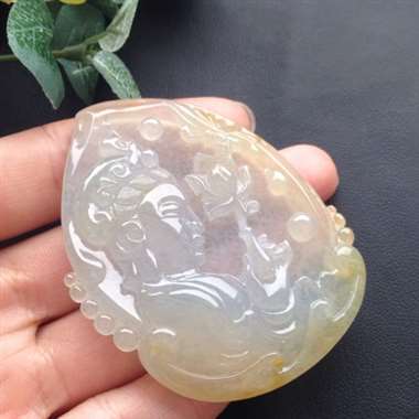 冰飘黄翡观音，质地细腻，水润通透，完美！实物更美丽！