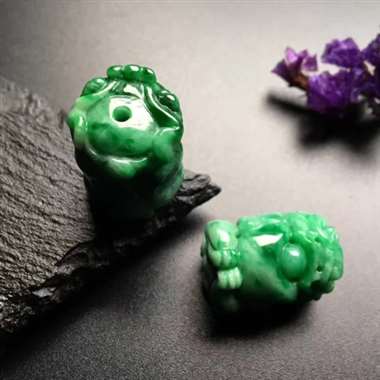 T 带色精美挂坠2个 尺寸: 单23-16mm T 带色精美挂坠2个 尺寸: 单23-16mm