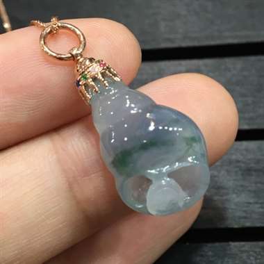 法螺，精工细作，冰紫，完美，18k金伴彩宝镶嵌，简约大方，特色时尚。法螺可以收纳邪气，辟邪进宝。