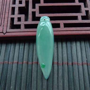 11412完美好种满色福瓜吊坠 尺寸30.8-5.2-4.4mm有种有色 特色迷人 精雕细琢 性价