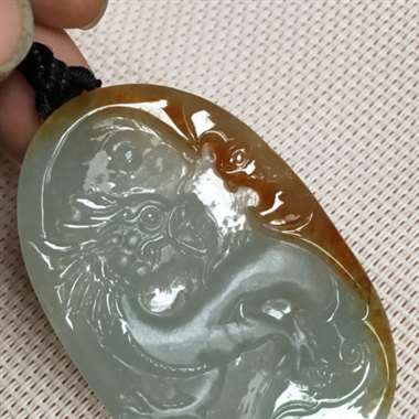 翡翠A货：冰种.黄翡龙牌.冰润通透.雕工精细.龙身磨砂.大件厚装.完美.无纹裂.