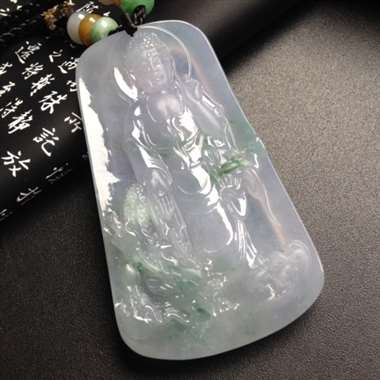 巧雕椿带彩大日如来 尺寸68-37-7毫米