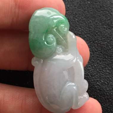 冰糯种飘花猴子挂件