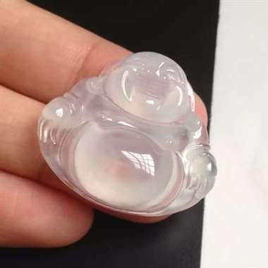荧光白冰佛，尺寸28*31.5*8 完美无瑕，底子洁白干净，种老水足，圆润饱满，起荧起胶，可直接佩戴