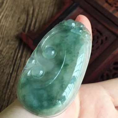 好种飘花如意、尺寸54.8~30.8~6.1、克重17.86、配送权威证书。