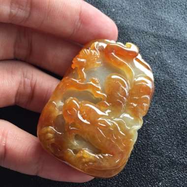 冰糯种飘黄貔貅挂件