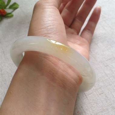 冰黄绿圆条手镯，完美