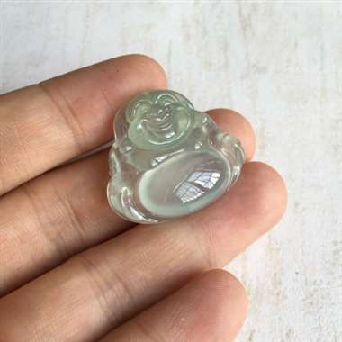 起光 笑佛 冰种 整体有底色 质地细腻 冰透感好 种老 水头足 光感十足 底子干净 上身佩戴漂亮 无