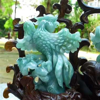 特色带底色 英明神武 比翼双飞 成双成对 摆件 寓意好 种水杠杠 栩栩如生 颜色靓丽 精巧 线条优