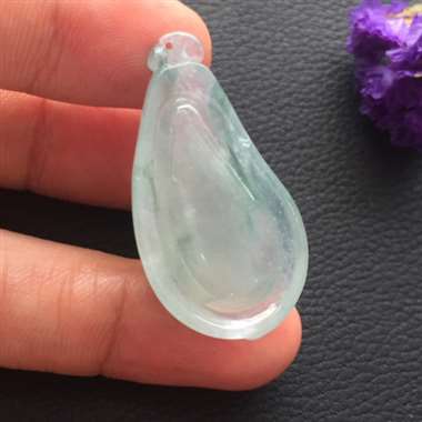 冰种飘花福瓜挂件 玉质通透 冰爽饱满