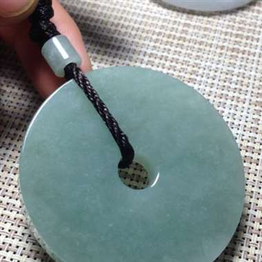油青平安扣 种老水足 料子细腻 完美大件