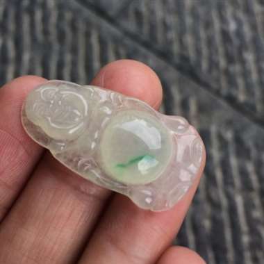 缅甸翡翠A货,冰种带鲜色,完美大气,性价比超高,厂家直销,手慢无。 缅甸翡翠A货,冰种带鲜色,完美大气,性价比超高,厂家直销,手慢无。