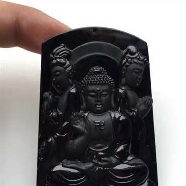 ♥️墨翠:西方三圣，完美无裂纹，细腻干净，黑度极黑，性价比高，纯手工打造，打灯透绿