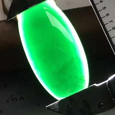 冰种墨翠无事牌 