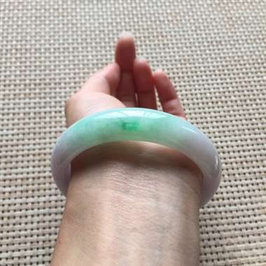 冰春彩带正装手镯，口径：58.5*14.1*7.5，