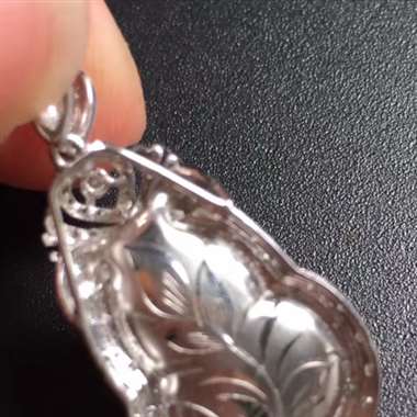阳绿葫芦吊坠，真金真钻镶嵌，完美，种水超好，玉质细腻