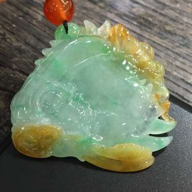 三彩金鱼，年年有余，福禄寿，完美色阳，雕工精湛，底庄细腻，水头足，性价比高，推荐，尺寸53.0*51