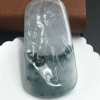 缅甸翡翠A货，冰种飘花