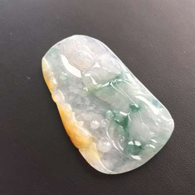 冰糯种飘黄绿观音挂件 冰糯种飘黄绿观音挂件