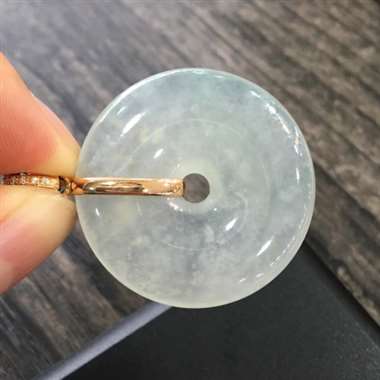 冰种平安扣，完美起光，饱满细腻，18K玫瑰金南非真钻镶，性价比高，推荐，尺寸39.8*31.0*4.