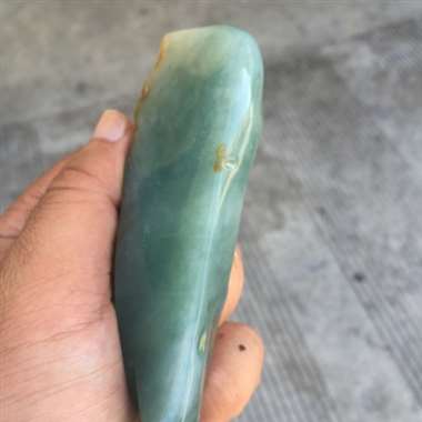 JRM30  173克糯冰蓝水，种已化开，做货漂亮，尺寸：107*37*33mm