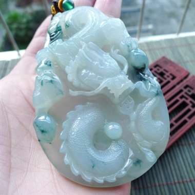 111513完美无纹裂好种起胶飘花龙牌 尺寸81.8-52.7-13.2mm 种水好 精雕细琢 性价