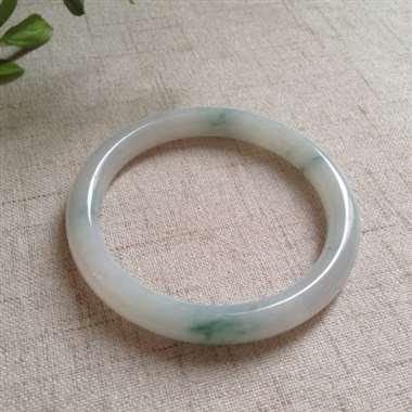 冰飘花圆条手镯，完美