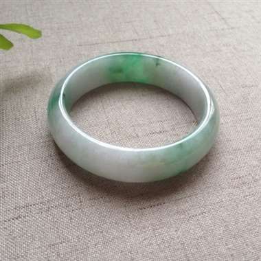 冰阳绿正装手镯