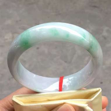 59.1圈口正圈手镯，色阳，细腻，版型好，完美，值得拥有，圈口对的可以收，尺寸59.1*16.0*8