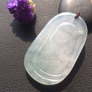 冰种飘花挂件 冰爽干净 玉质细腻饱满