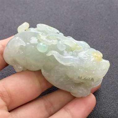 冰种带黄翡貔貅