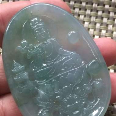 降龙观音挂件。冰种水头足、肉细有底色、雕工精美细腻、完美漂亮、价格优惠!