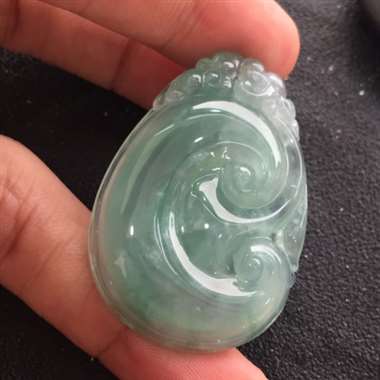 冰种浅底飘花如意挂件