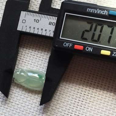 缅甸翡翠A货，冰种带色的一鸣惊人，考状元，质量杠杠的，性价比最高，手慢无货。