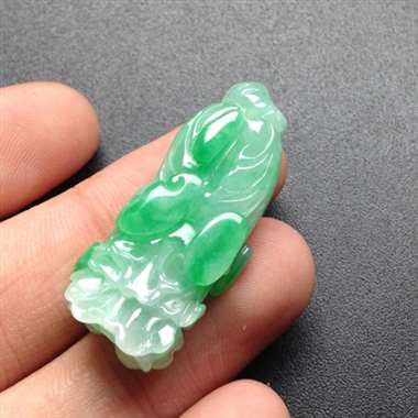 巧雕带色百财 尺寸34-15-7毫米
