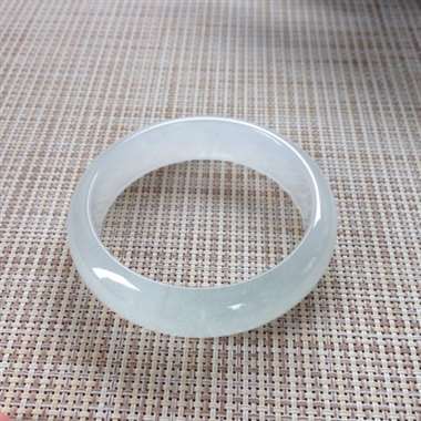 17041327#正圈尺寸:57.9x16.6x7.7mm 白冰镯,非一般的宽版,种水清亮均匀,清爽 17041327#正圈尺寸:57.9x16.6x7.7mm 白冰镯,非一般的宽版,种水清亮均匀,清爽