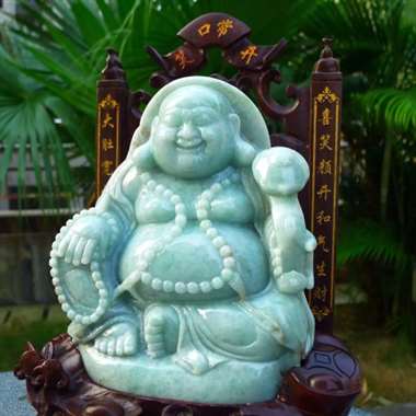 精美水润 满色 浅绿 精美 笑佛 笑口常开 料子细腻水润 尺寸 380.300.190裸石尺寸 20