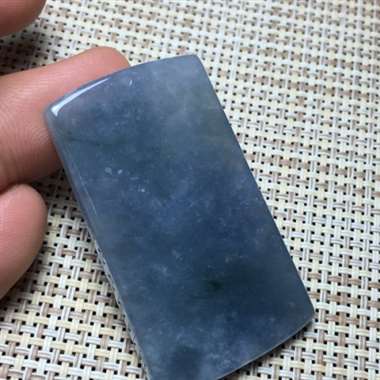 紫罗兰观音 种老水润 雕工精细 完美无裂 外形方正 美观