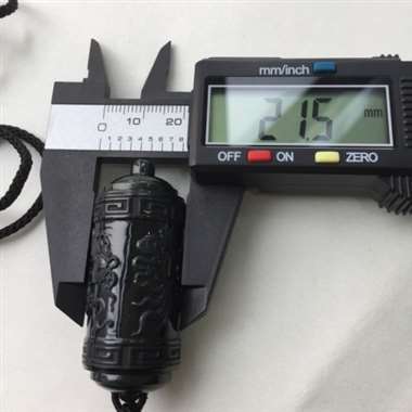 糯种完美墨翠龙转乾坤四合一挂件，造型新颖，独具特色，黑度够黑，尺寸：47.6-21.5