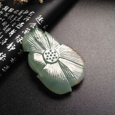 巧雕双彩一品清廉 尺寸52-33-8毫米